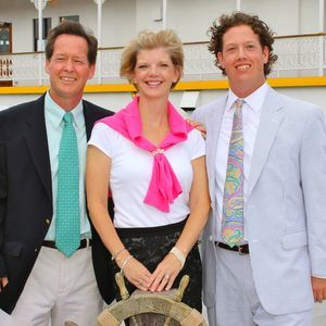 Meet your Posher, Paula